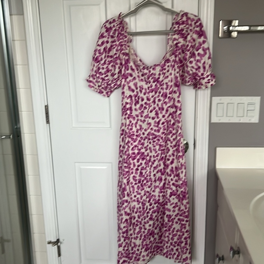 Who What Wear Pink Leopard Linen Blend Puff Sleeve Midi Dress - Picture 5 of 6